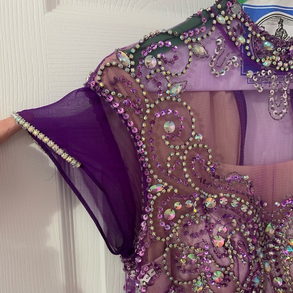 Beautiful custom purple dress. Worn once, good condition. - Picture 3 of 7